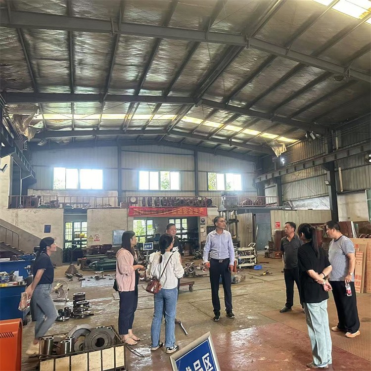 湖南省機(jī)電商會會長一行來我公司指導(dǎo)工作